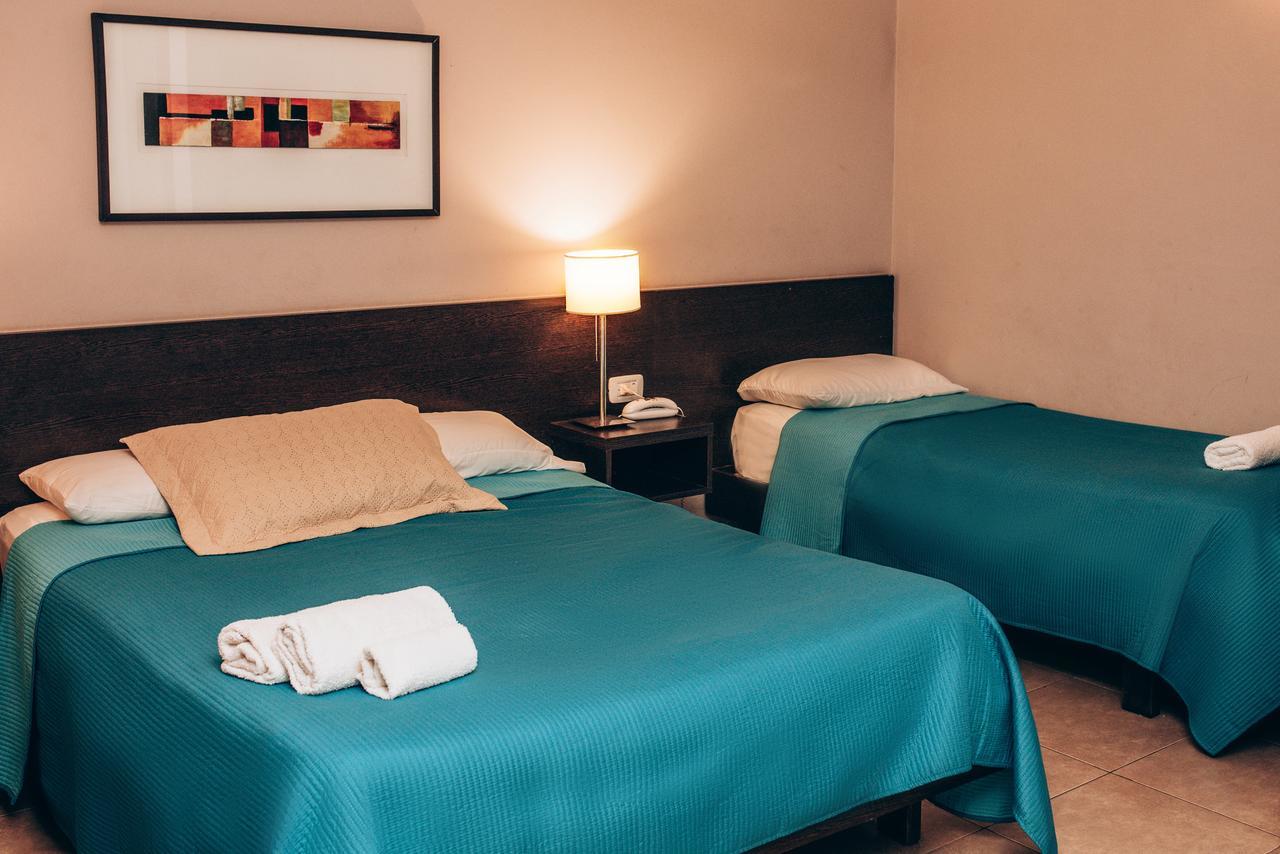 Hotel Solano Santiago del Estero Buitenkant foto