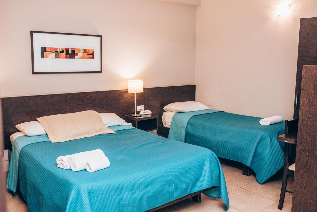 Hotel Solano Santiago del Estero Buitenkant foto